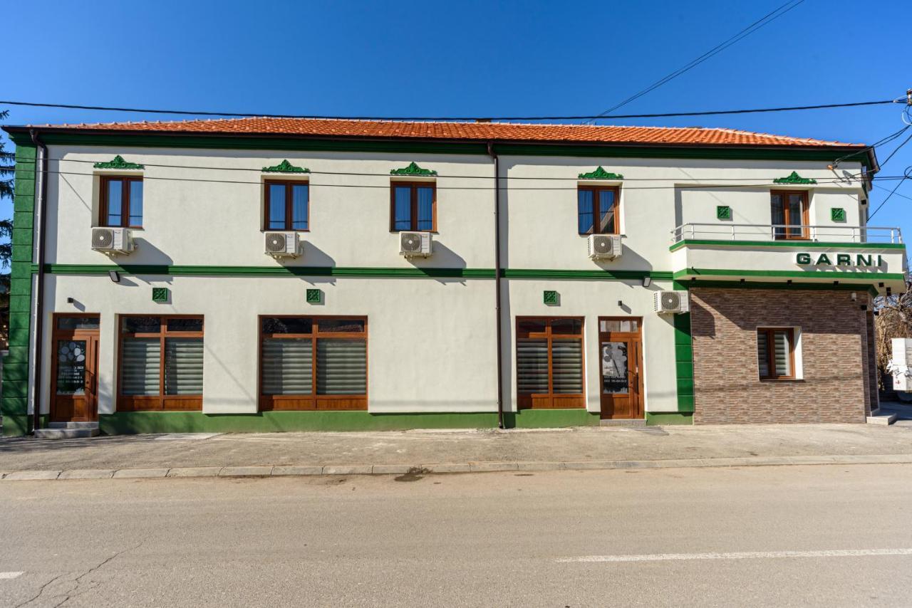 Garni Hotel Mala Moskva Bela Palanka Exterior foto